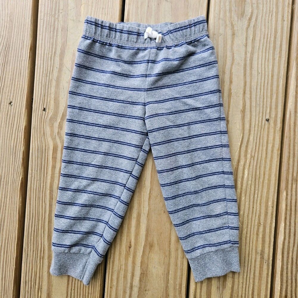 Carter's 2-Piece Color-Block Hooded Bodysuit Striped Pants Set 18M - Picture 8 of 11